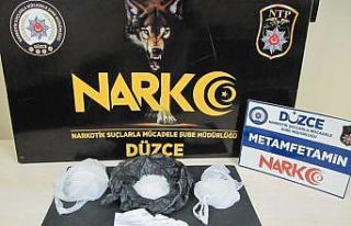 Düzce’de torbacı operasyonu: 3 tutuklu