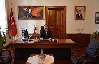 Edremit Kaymakamı Turgay Ünsal görevine başladı
