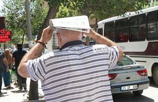 Elazığ’da sıcak hava etkisini sürdürüyor,...