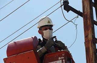 Elektrik arıza ekibinin Kurban Bayramı mesaisi