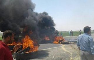 Elektrikleri kesilmek istenen köylüler ortalığı...