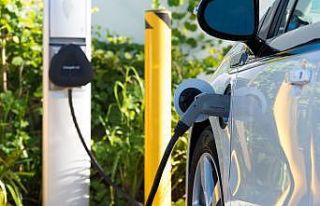 Elektrikli ve hibrit otomobil satışları arttı