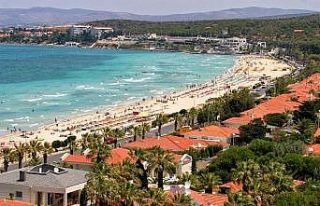 Emlak uzmanı Yiğit Varhan: ’Çeşme’ye yatırım...