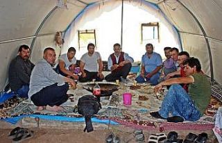 Erzincanlı göçerlerin yayla hayatı