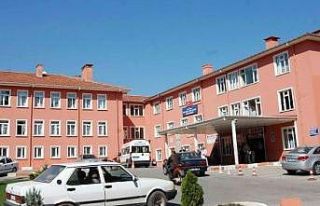 Eski hastane binasından kalorifer peteklerini çalan...