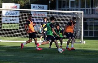 Fenerbahçe, Çaykur Rizespor maçı hazırlıklarını...