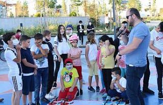 Floor Curling ile eğlendiler