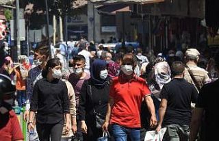 Gaziantepliler artan vaka sayısına ve bunaltıcı...