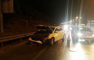 Gaziosmanpaşa’da kaza: Trafik durdu