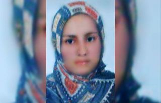 Genç kadın asılı halde ölü bulundu