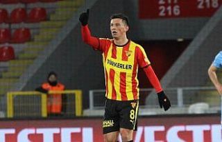 Göztepeli Castro, kulüp tarihine geçti