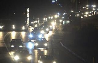 Hafta sonu tatilcileri 43 ilin geçiş güzergahında...