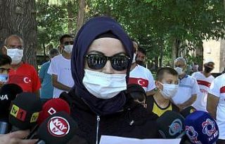 "Halı sahalar kapalı olunca bilgisayara düştük"