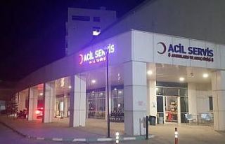 Halk otobüsünün çarptığı çocuk yaşamını...