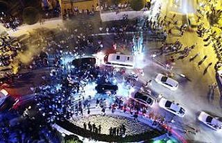 Hatayspor şampiyonluğu taraftarıyla kutladı