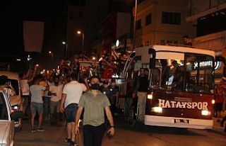 Hatayspor takımına konvoylu karşılama