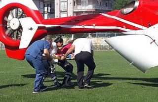 Hava ambulansı havale geçiren minik Elmas için...