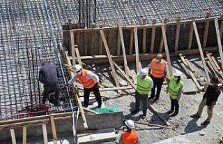 Hayırseverden eğitime büyük destek