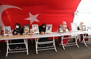 HDP önündeki ailelerin evlat nöbeti 330’uncu...