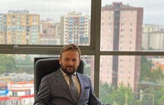 Hem İngilizce hem İspanyolca öğreniyorlar