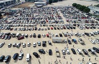 İkinci el oto pazarında müşteri çok alıcı yok