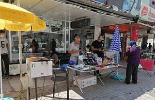 Isparta’da bıçak bileme ustalarının bayram mesaisi