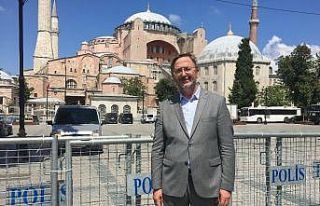 İstanbul İl Kültür ve Turizm Müdürü Dr. Coşkun...