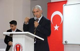 İzci: “Proje okulları ahlaki ve akademik başarının...