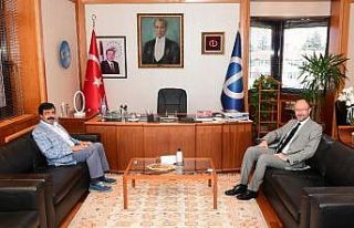 İzmir Kâtip Çelebi Üniversitesi Rektörü Köse’den...