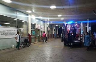 İzmir’de bıçaklı kavga: 2 ağır yaralı