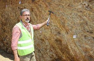 İzmir’in en büyük fay hattı görüntülendi