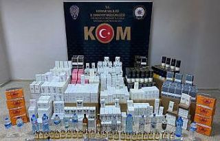 Kaçak çay, içki ve parfüm operasyonu