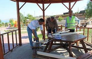 Kahta’daki parklar yenileniyor