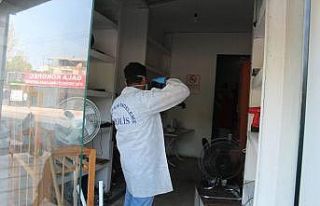 Kaldığı iş yerinde ölü bulundu