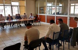 Kars’ta ertelenen dolmuş ihalesi yapıldı