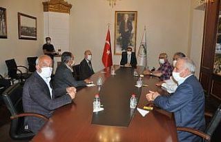 Kars’ta süt masaya yatırıldı