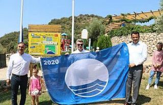 Kaş’ta 2 plaja Mavi Bayrak