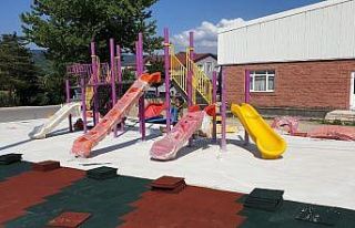 Kaynaşlı’da çocuk parkları sayısı artıyor