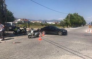 Kazada ağır yaralanan motosiklet sürücüsü 5...