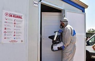 Kepez’in kurban pazarları dezenfekte edildi