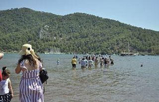 Kızkumu Plajı pandemiye rağmen rekor ziyaretçi...