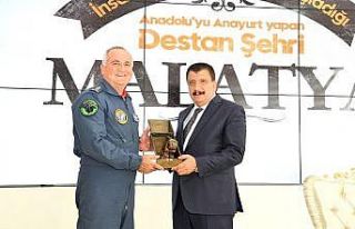 Komutan Kanbur’dan Başkan Gürkan’a veda ziyareti