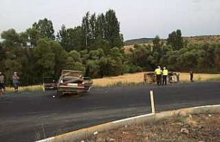 Konya’da iki otomobil çarpıştı: 3 yaralı