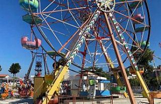 Kuşadası’nda çocuklara 5500 adet ücretsiz lunapark...