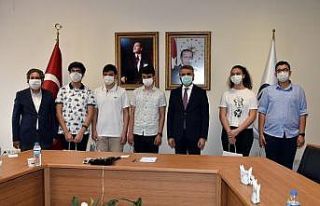 LGS’den tam puan alan öğrenciler ödüllendirildi