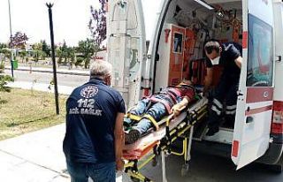 Maden ocağında kamyon devrildi: 3 yaralı