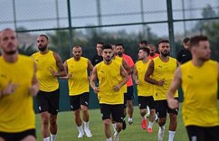 Manisa FK’nın Antalya kampı başladı