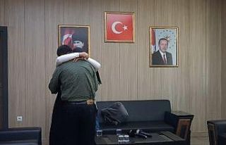 Mardin’de teslim olan terörist ailesi ile buluştu