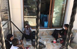 Marmaris’te 5 düzensiz göçmen kurtarıldı