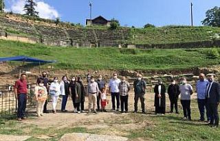 Meclis üyeleri Konuralp kazısına destek verdi